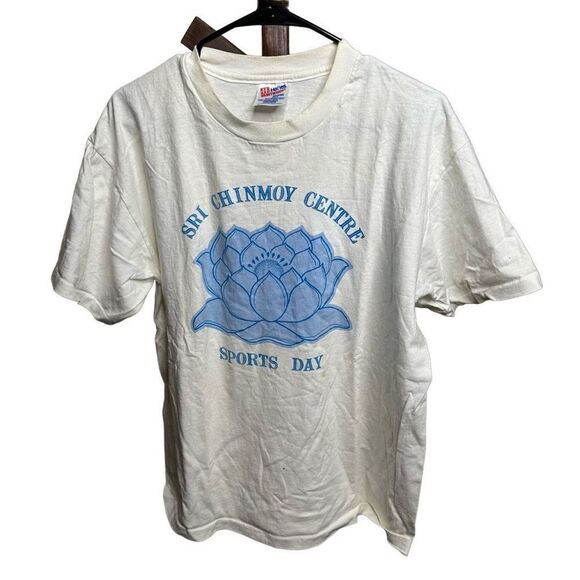 VTG Sri Lankan T Shirt Large - Picture 1 of 4